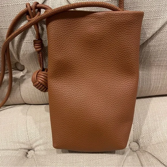 Mugrs Crossbody vegan leather bags Brown pebbled leather bag Embossed logo - Picture 2 of 10